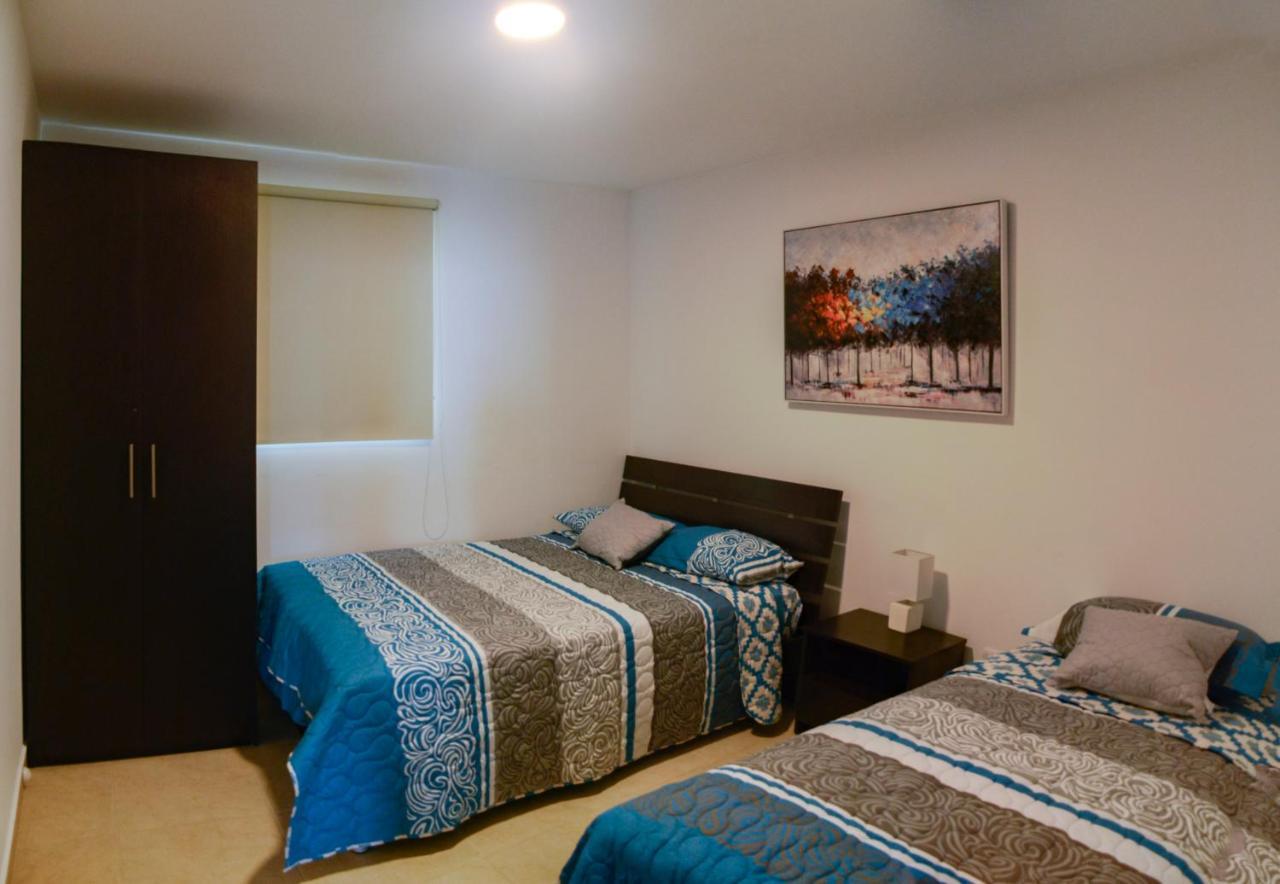 Lindo Departamento Al Pie De Playa Edificio Torre Oceanica Apartman Salinas Kültér fotó